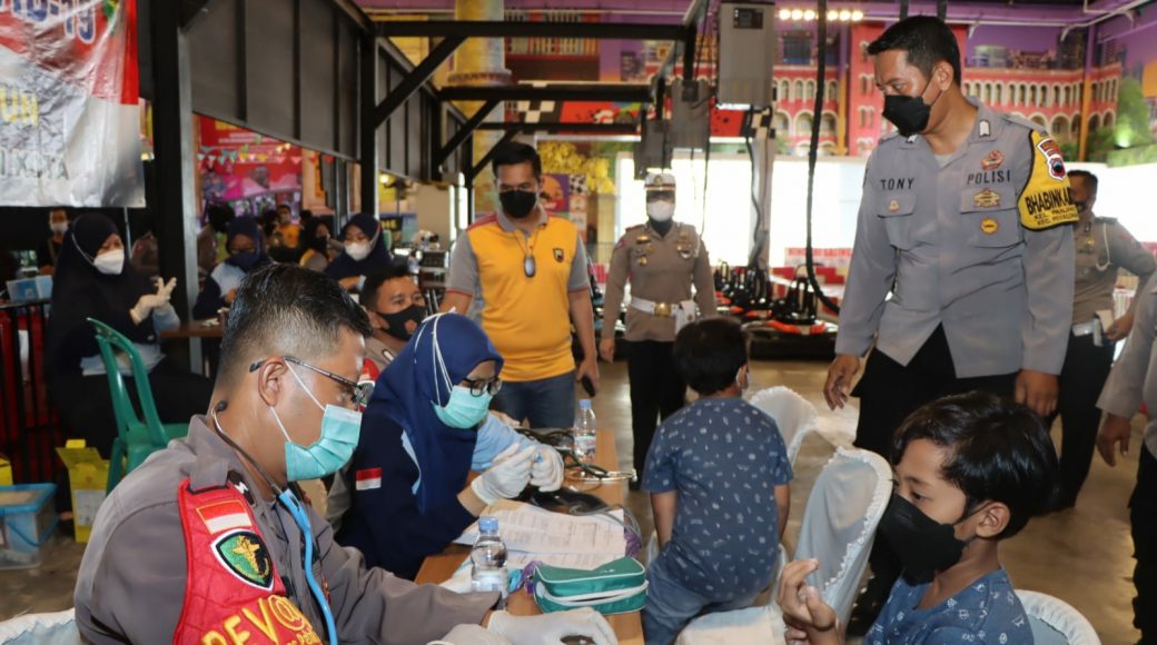 Tingkatkan Herd Immunty Anak, Polres Pekalongan Kota Gelar Vaksinasi
