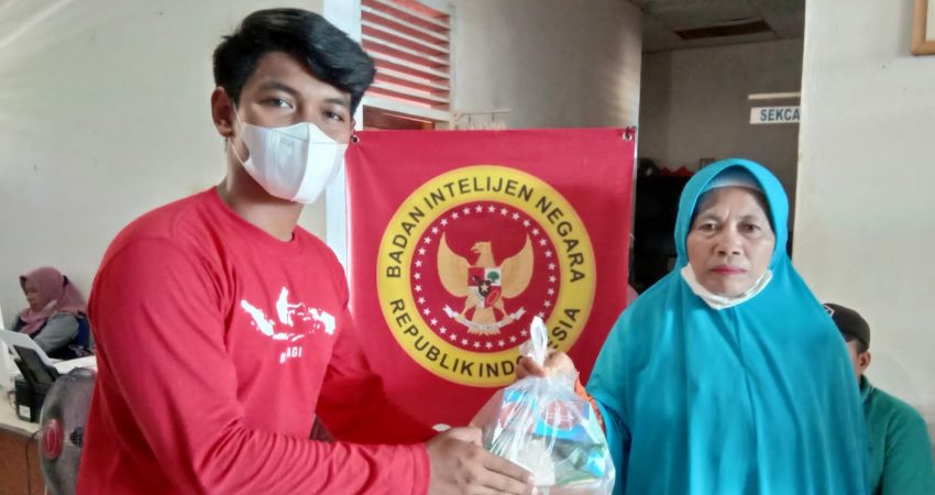 Gelar Vaksinasi di Muna, BIN Sultra Motivasi Masyarakat dengan Paket Sembako