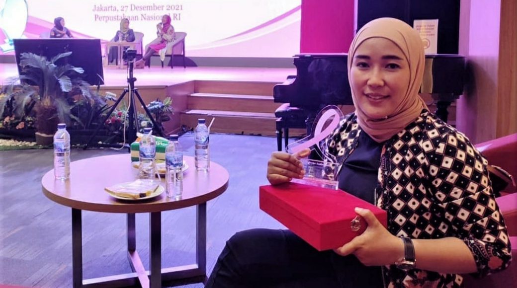 Terima Penghargaan dari Kementerian Perempuan, Ulfiah: Motivasi untuk Terus Berkontribusi