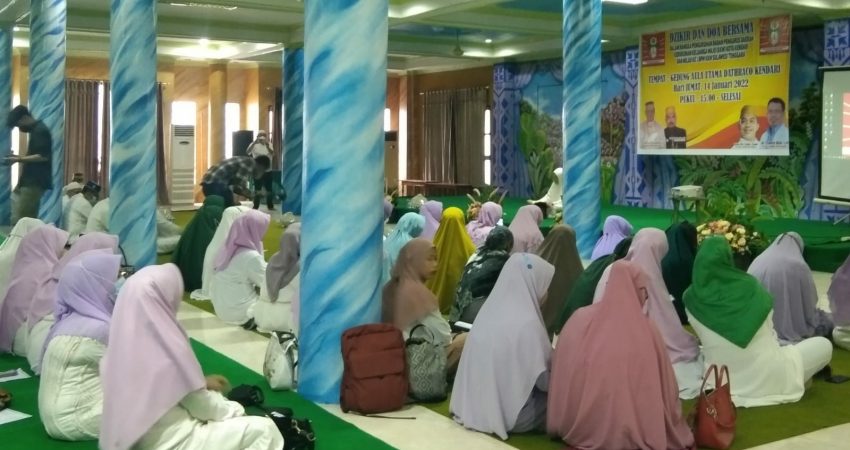 Persiapan Pelantikan Pengurus, BPW KKW Sultra Gelar Zikir dan Doa Bersama