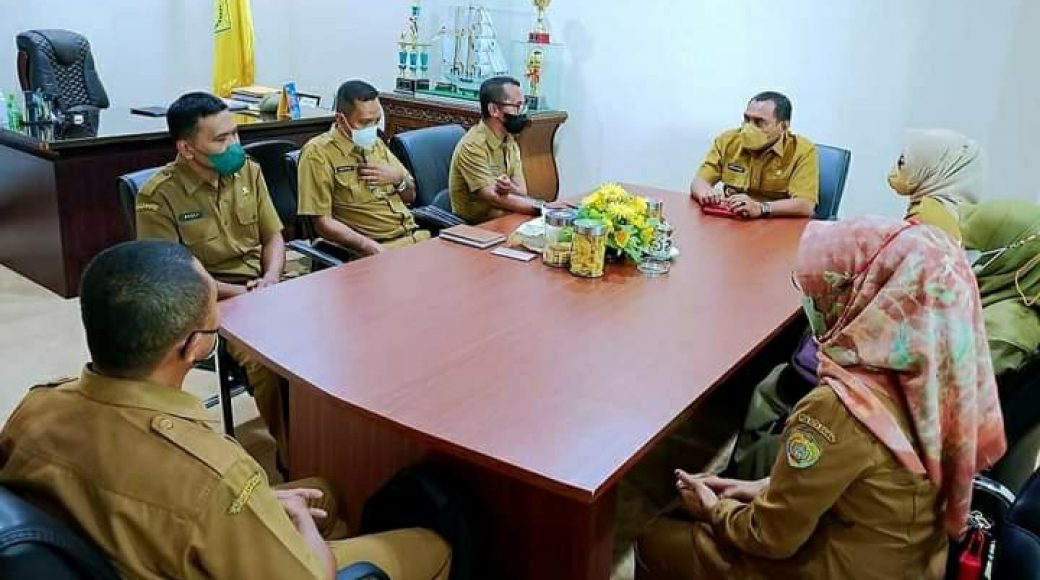 Selain HPN, Kadis Kominfo Juga Laporkan Tugas PIK Saat Sowan ke Plt Wali Kota Baubau