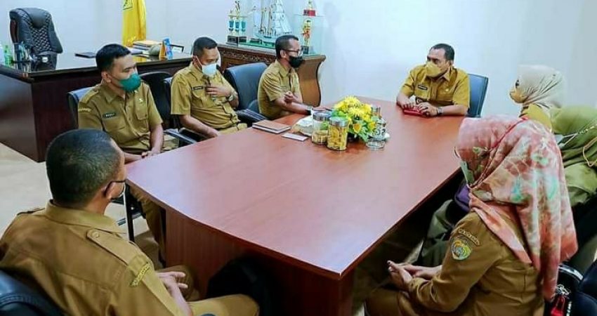 Selain HPN, Kadis Kominfo Juga Laporkan Tugas PIK Saat Sowan ke Plt Wali Kota Baubau