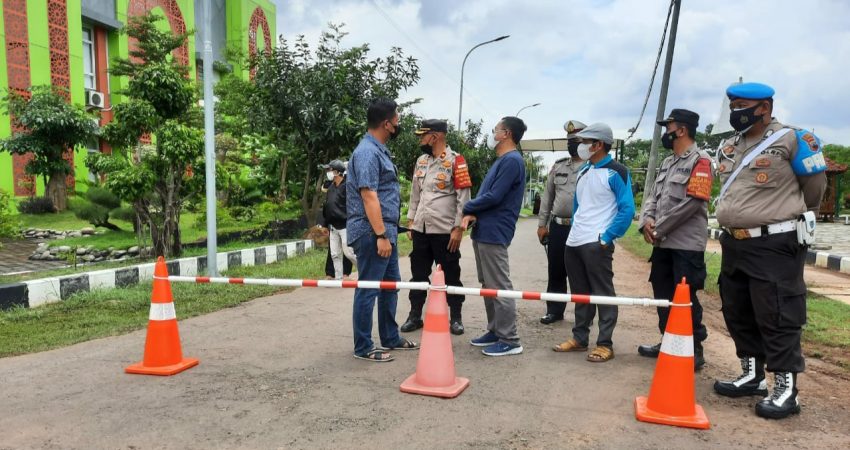 Kapores Pekalongan Kota Tinjau Ruang Isolasi MAN IC