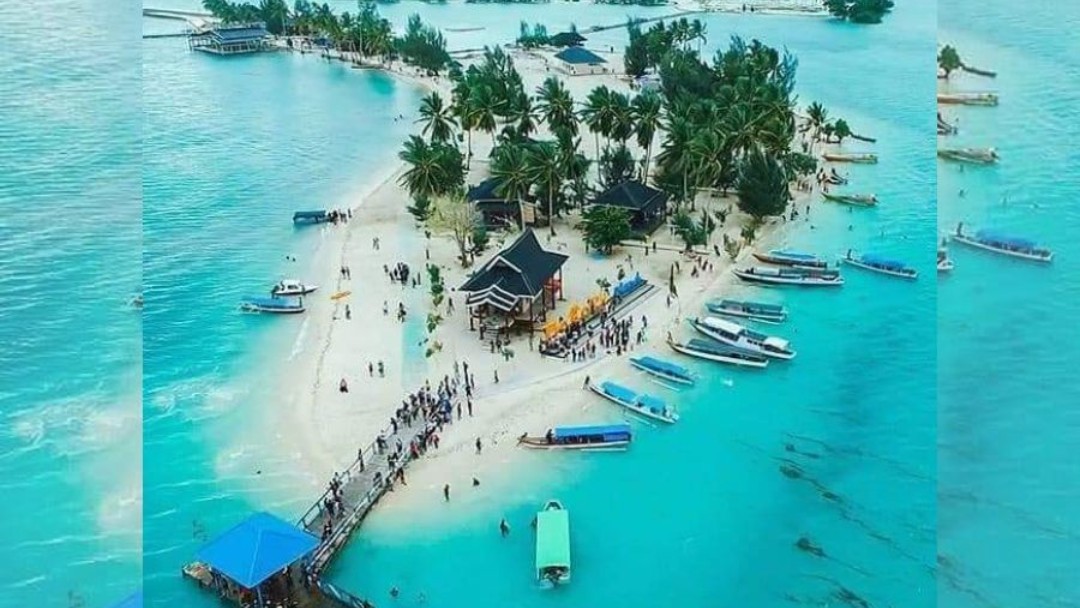 Pulau Bokori