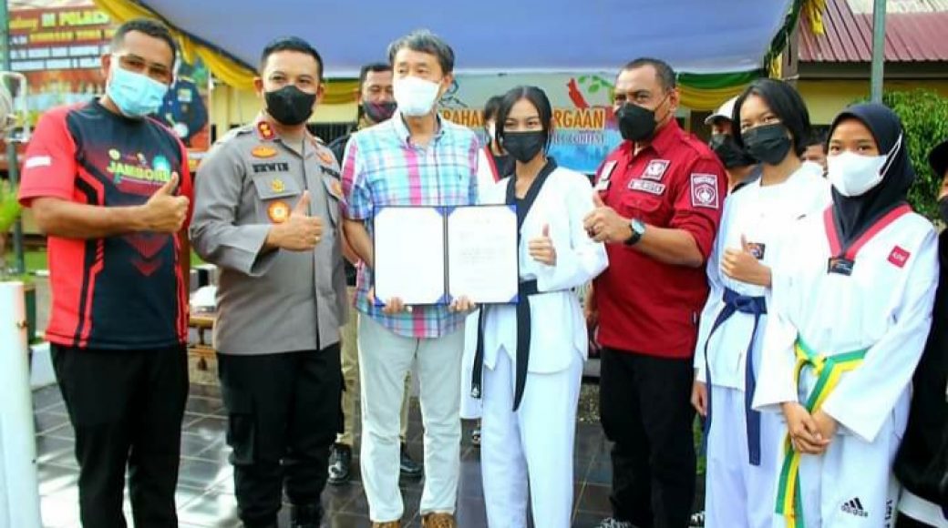 Plt Wali Kota Apresiasi Bhayangkara Taekwondo Center Dojang Polres Baubau