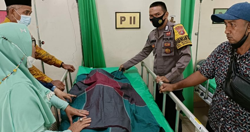 Hendak Pasang Baliho, Honorer di Kolaka Meregang Nyawa