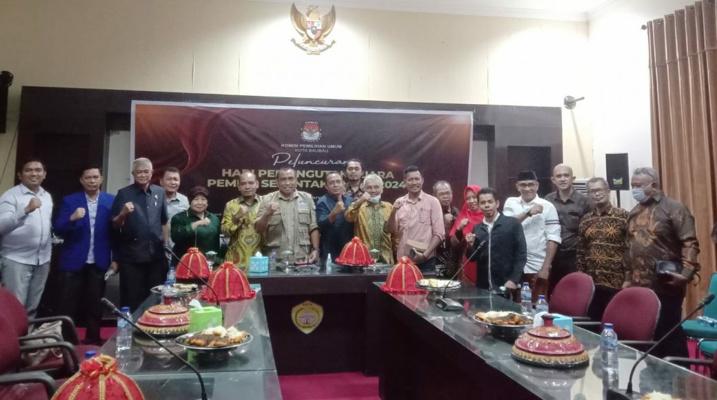 KPU Baubau Ikuti Launching Hari Pemilu Serentak 2024