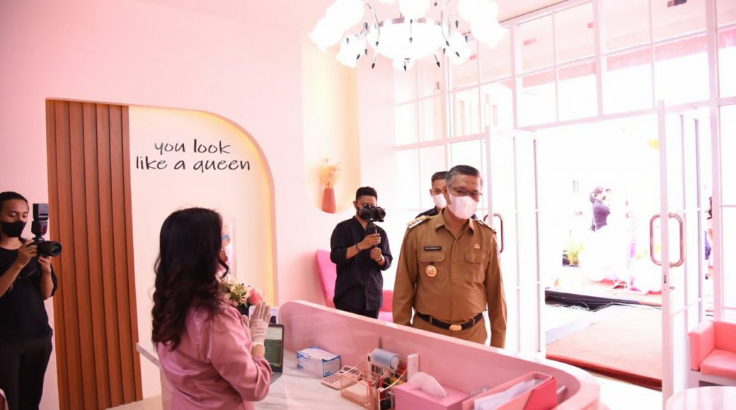 Klinik dan Salon Kecantikan Alana Beauty Bar Resmi Dibuka di Kota Lulo