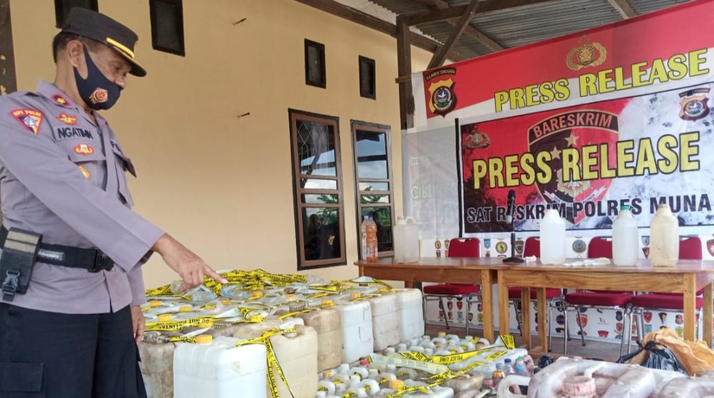 Operasi Pekat Ramadhan di Muna, Polisi Amankan Ribuan Liter Miras Lokal