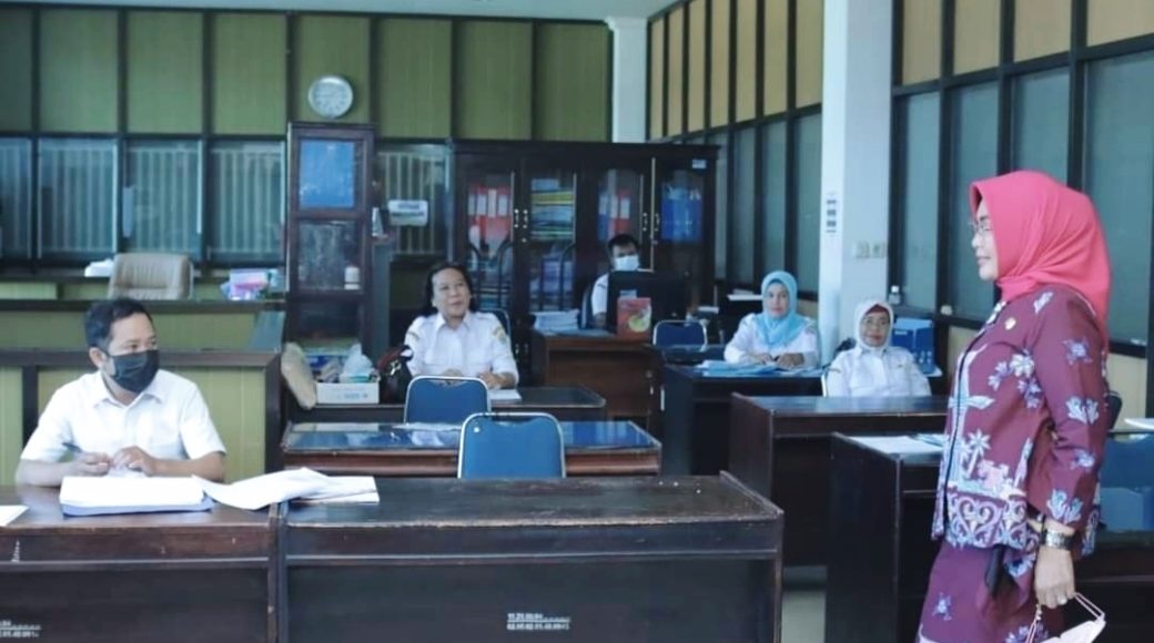 Sultra Menginspirasi Endang yang Tertatih, Endang yang Cemerlang