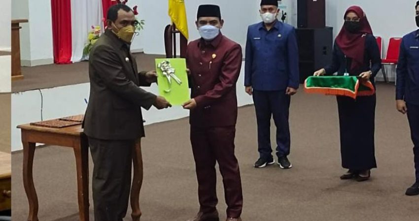 La Ode Ahmad Monianse Resmi Jabat Wali Kota Baubau Defenitif