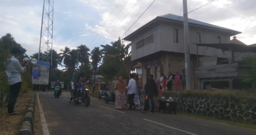 Berkah Ramadhan, SMPN 2 Wawonii Barat Berbagi Takjil