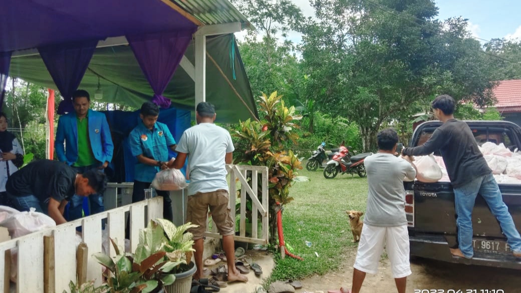 KNPI Sultra Berbagi