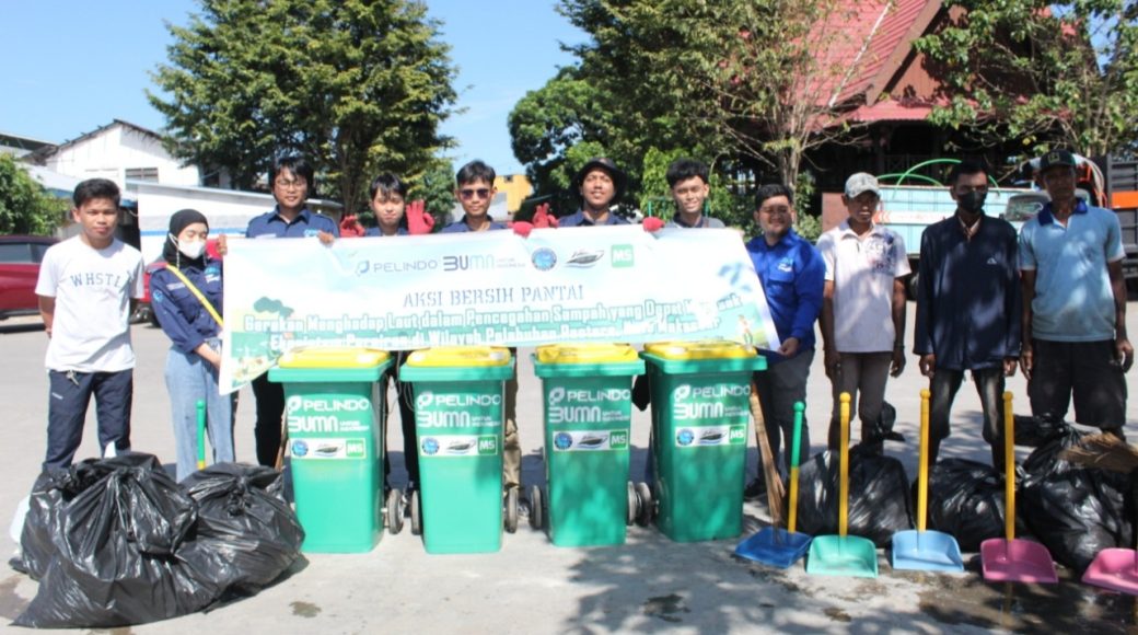 Jaga Ekosistem Perairan, Pelindo dan Ocean Trip Gelar Aksi Bersih Pantai