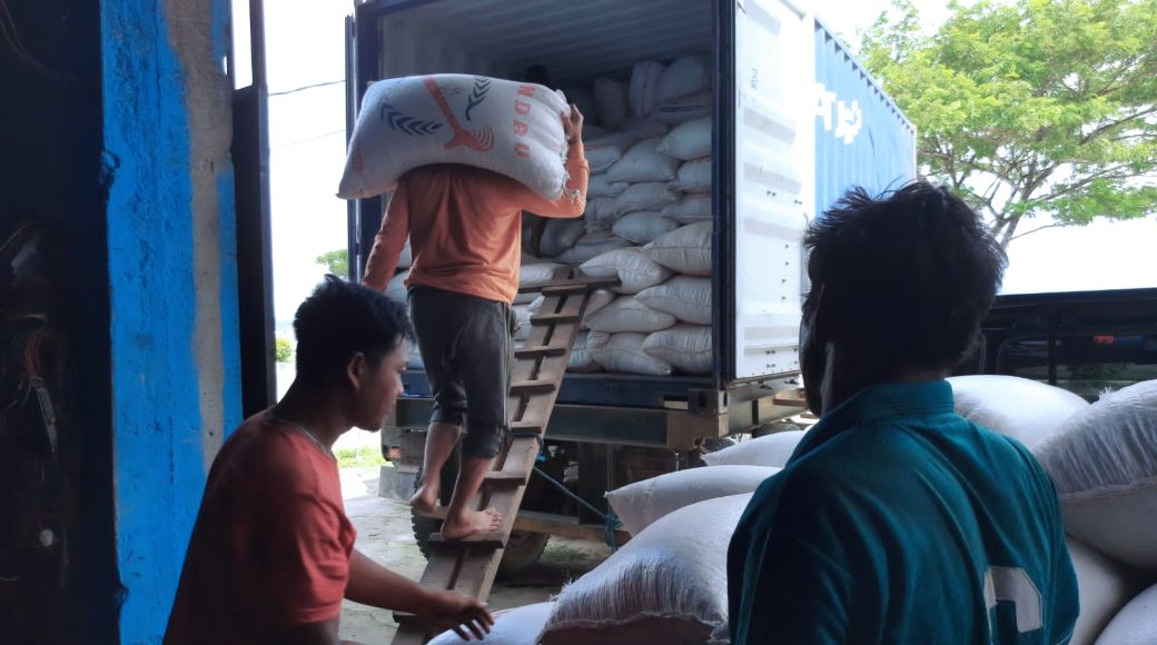 Perusahaan Naungan Kadin Sultra Ekspor Puluhan Ton Jagung