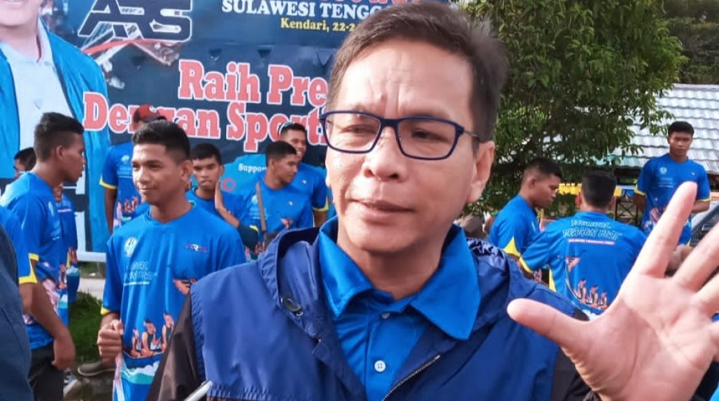 ARS Resmi Membuka Lomba Dragon Boat di Kendari