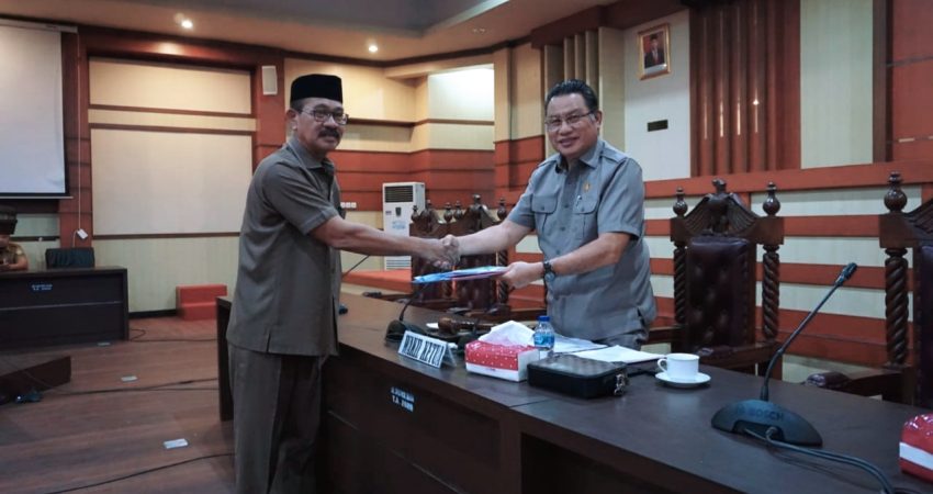 DPRD Sultra Tetapkan Enam Raperda Usul Inisiatif