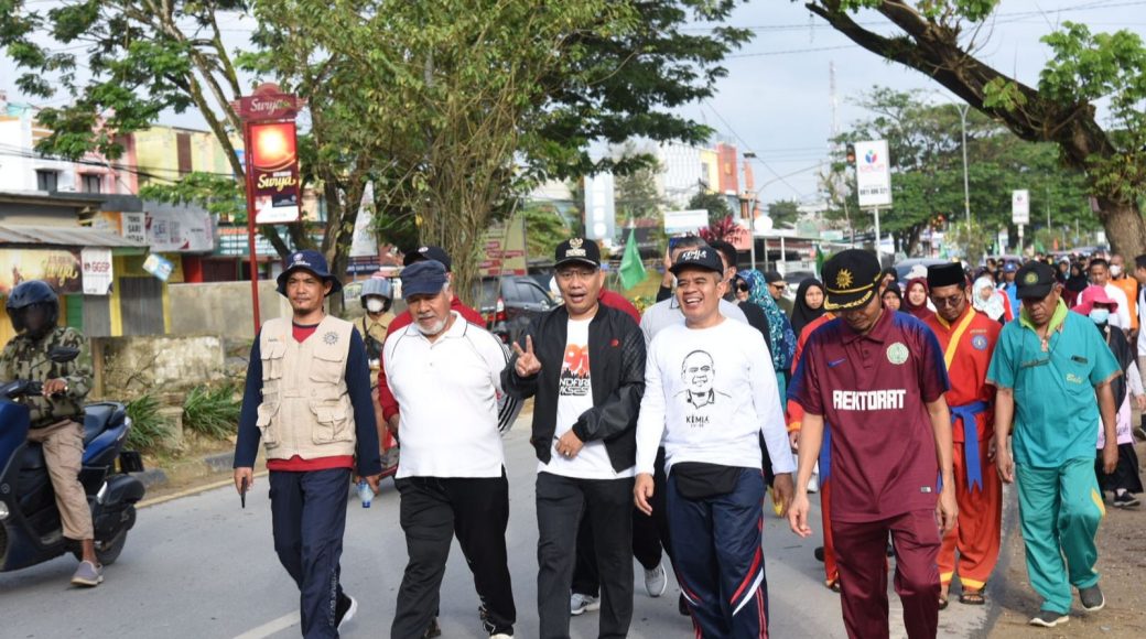 Wali Kota Peringati Tahun Baru Islam dengan Jalan Santai Bersama
