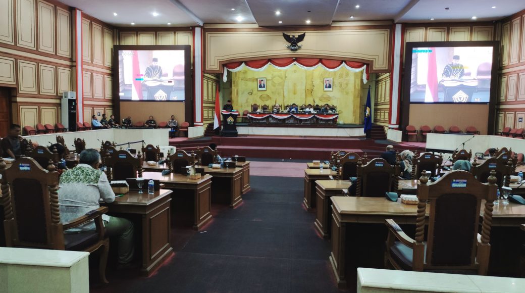 DPRD Setuju Raperda Penggabungan BPR Bahteramas jadi Perda