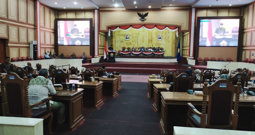 DPRD Setuju Raperda Penggabungan BPR Bahteramas jadi Perda