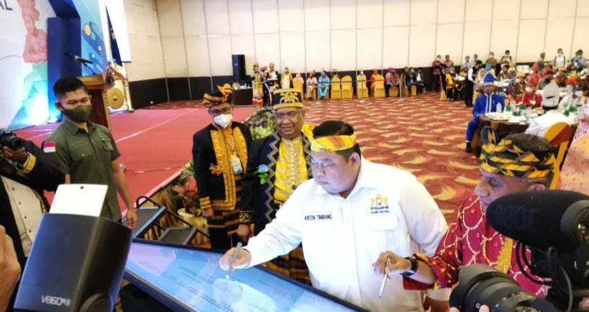 Bersama KADIN Sultra, Kemenkumham Lakukan Penandatanganan MoU