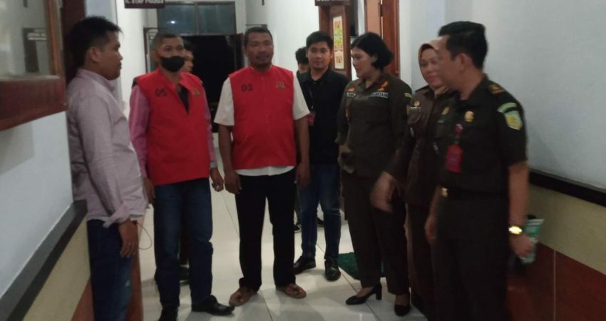 Diduga Korupsi Dana BOS, Kejari Konsel Tahan Mantan Kepala SMA Landono