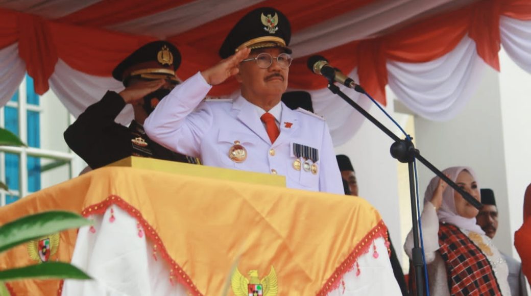 Momentum Upacara HUT Ke-77 Kemerdekaan RI Bupati Konawe Selatan Terlihat "Jomlo"