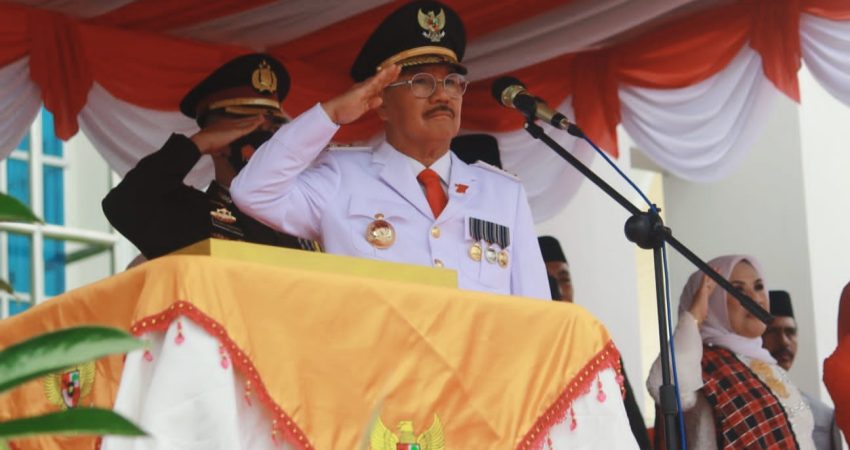 Momentum Upacara HUT Ke-77 Kemerdekaan RI Bupati Konawe Selatan Terlihat "Jomlo"