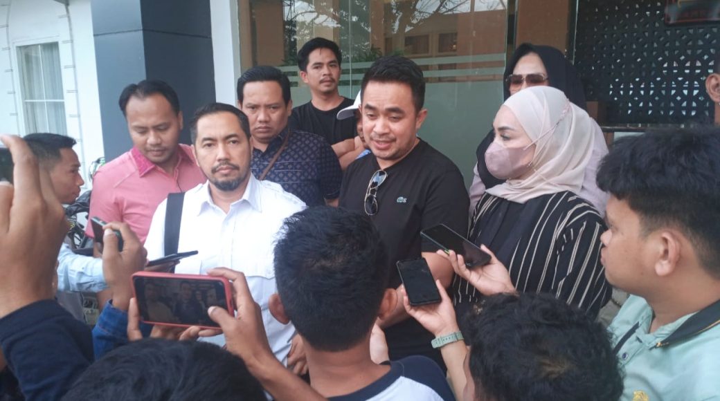 Agustina dan UB Sepakat Berdamai