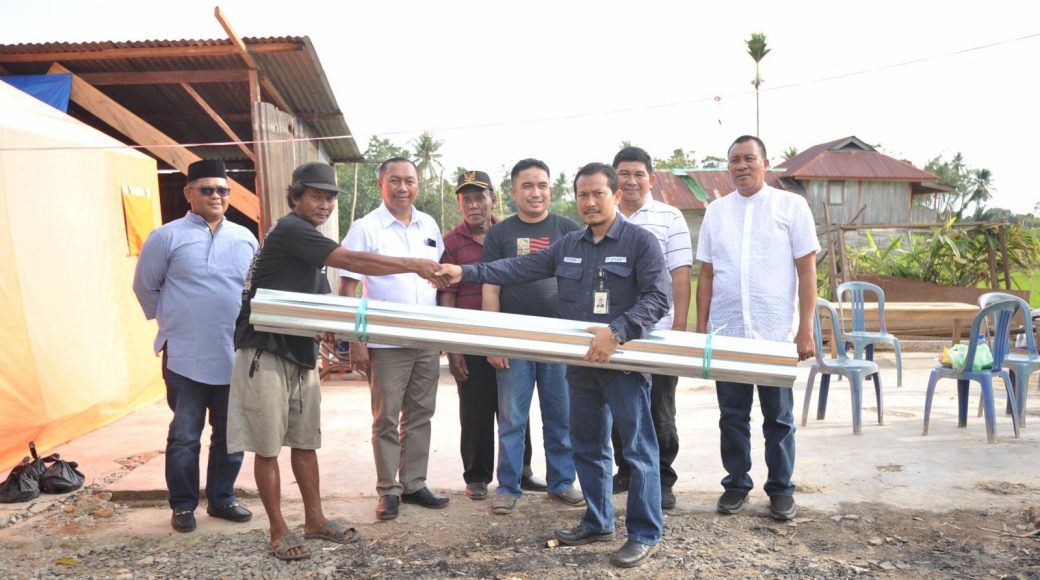 ANTAM Bantu Korban Puting Beliung di Desa Puubunga