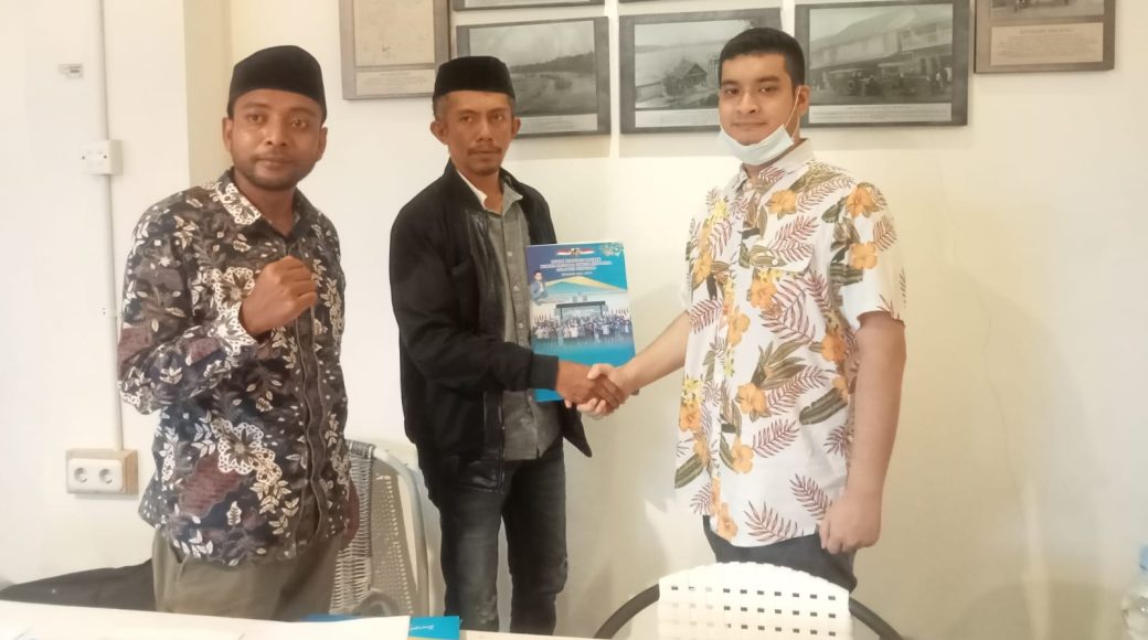 Peduli Generasi Sultra, KNPI Galakkan Sosialisasi Stunting dan Sunat Massal di Buton