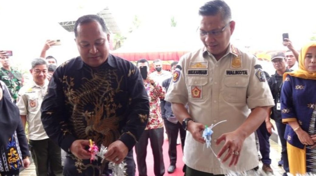 Resmikan Gudang Pengolahan Limbah B3, Sulkarnain: Menjaga Lingkungan Tidak Tercemar