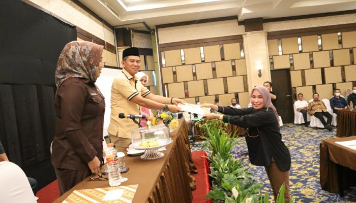 Diawali Pandangan Akhir Fraksi, APBD-P Konawe Selatan Ditetapkan
