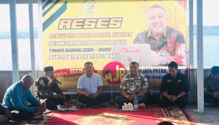 Reses di Talia, AJP Beri Fasilitas Ambulance Gratis dan Serap Ragam Aspirasi Warga