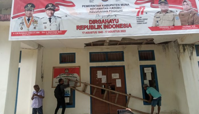 Lurah Fookuni Diduga Pentingkan Diri Sendiri, Masyarakat Segel Kantor Kelurahan