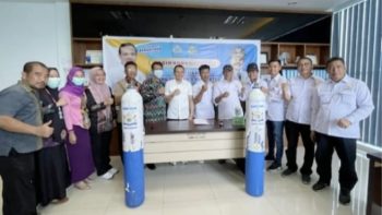 RS Kabupaten Terima Bantuan Oksigen dari Kadin Konawe