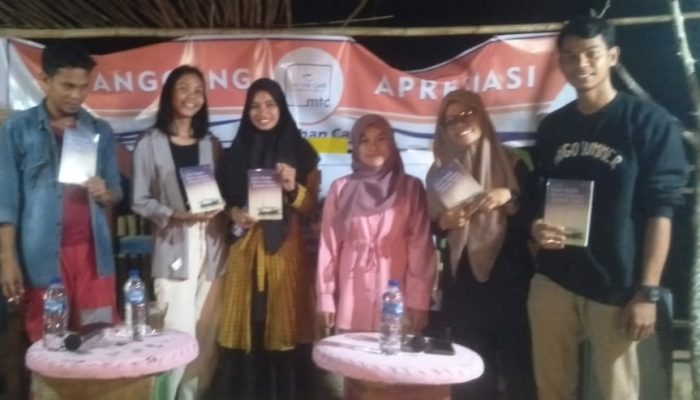 Peringati Hari Sumpah Pemuda, Komunitas Rumah Puisi Muna Gelar Kemah Sastra