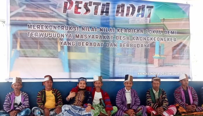 Ketua DPD KNPI Sultra Hadiri Pesta Tanam Masyarakat Desa Kaongkeongkea Buton