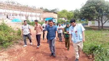 Berkunjung ke SMK Kemaritiman Siontapina, Ketua KNPI Sultra Beri Motivasi ke Pelajar