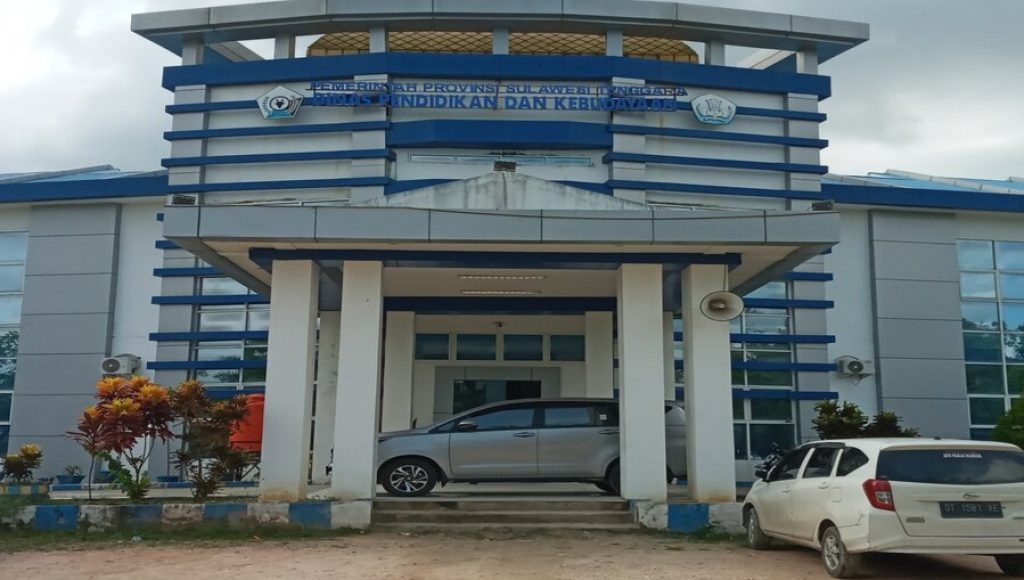 Gedung Dikbud Sultra