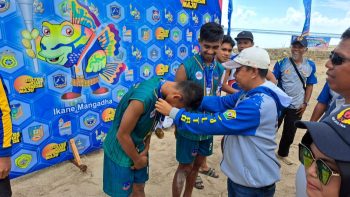 Voli Pasir Putra Kolaka Raih Medali Emas di Porprov ke-XIV Sultra