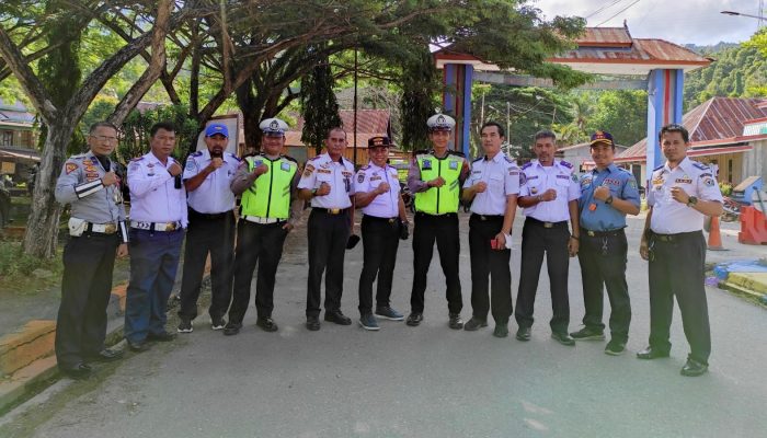 Dishub Sultra Gelar Kegiatan Penegakan Hukum, Pengendalian Dan Pengawasan Angkutan Darat di Kolut