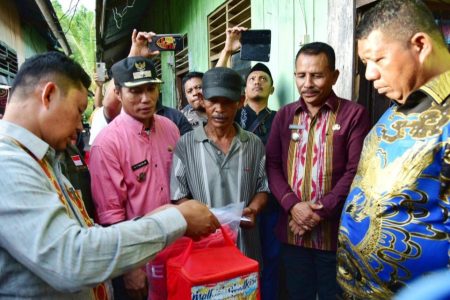 Pj Wali Kota Kendari Sambangi Bayi Korban Penculikan, Begini Harapannya