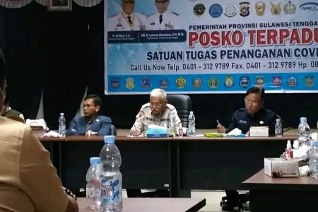 Sekda Sultra Hadiri Rapat Evaluasi Satgas Covid-19