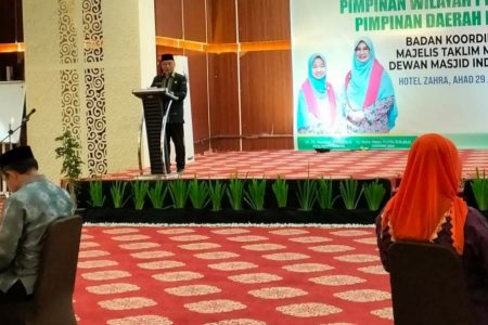 Wakili Gubernur, Asisten III Menghadiri Pelantikan Pimpinan Wilayah Sultra dan Kota Kendari