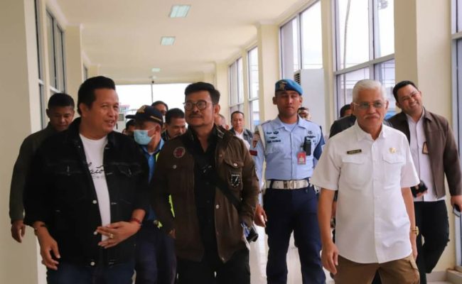Tinjau Budidaya Ayam Kampung dan Penanaman Sorgun Jadi Agenda Utama Mentan dalam Kunker ke Sultra