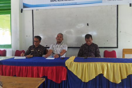 Reses di SMAN 9 Kendari, Sudarmanto Bakal Realisasikan Rehabilitasi Pagar dan Lahan Parkir