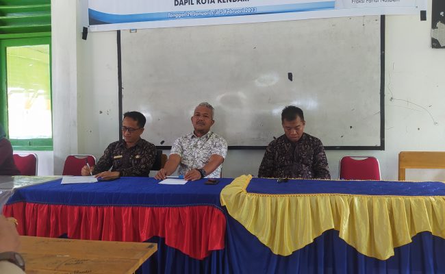 Reses di SMAN 9 Kendari, Sudarmanto Bakal Realisasikan Rehabilitasi Pagar dan Lahan Parkir