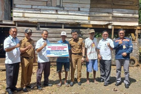 ANTAM Bantu Pembangunan Rumah Tidak Layak Huni di Kolaka