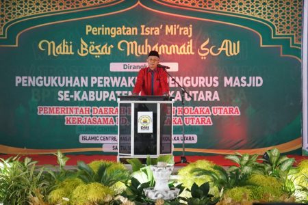 Lantik Pengurus DMI Kolut, Wagub Sultra: Al-Qur’an dan Hadis jadikan Pedoman dalam Hidup